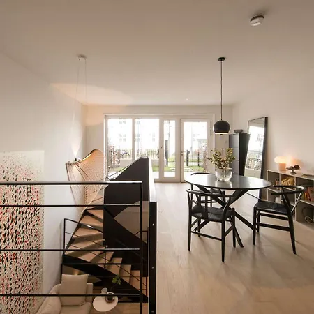 Cary Grant Maisonnette * ميونيخ